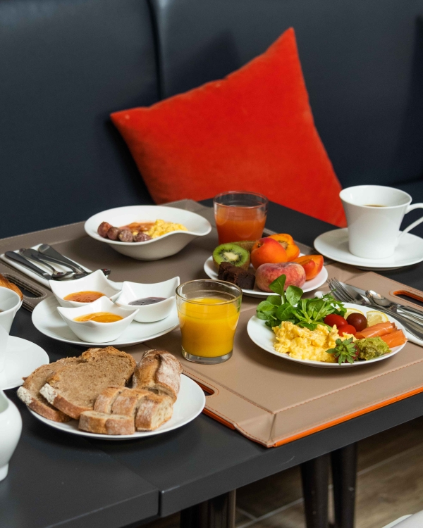 Plateau du brunch – Le Londres, hôtel à Saumur